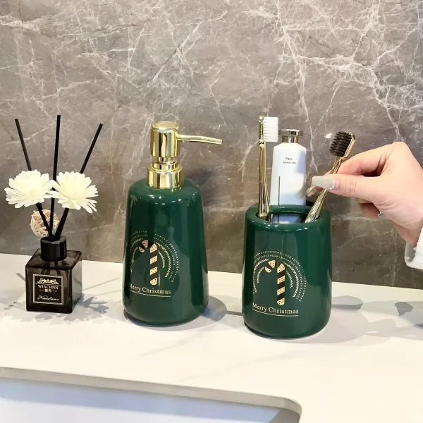 4-Piece Christmas Bathroom Set Wholesale (4)