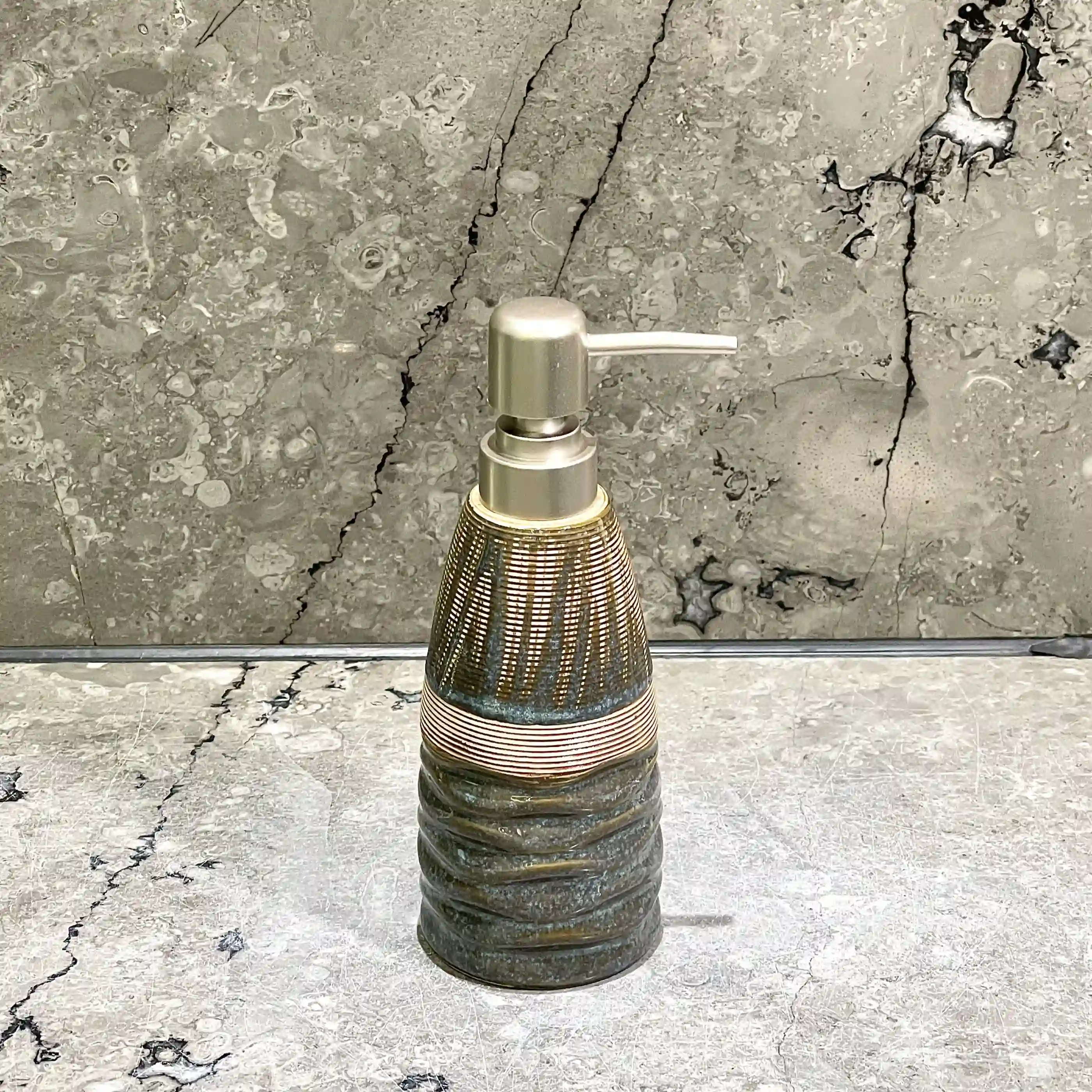 Оптовый производитель наборов аксессуаров для ванных комнат - yigejia (15)