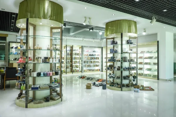 Ceramic Bathroom Accessories Showroom - Bathroom Set Factory (5)