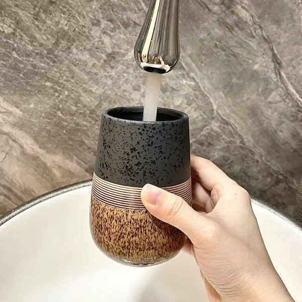 Custom 3-Piece Bathroom Set Artisanal Textured Ceramic Bathroom Accessories Wholesale (8)