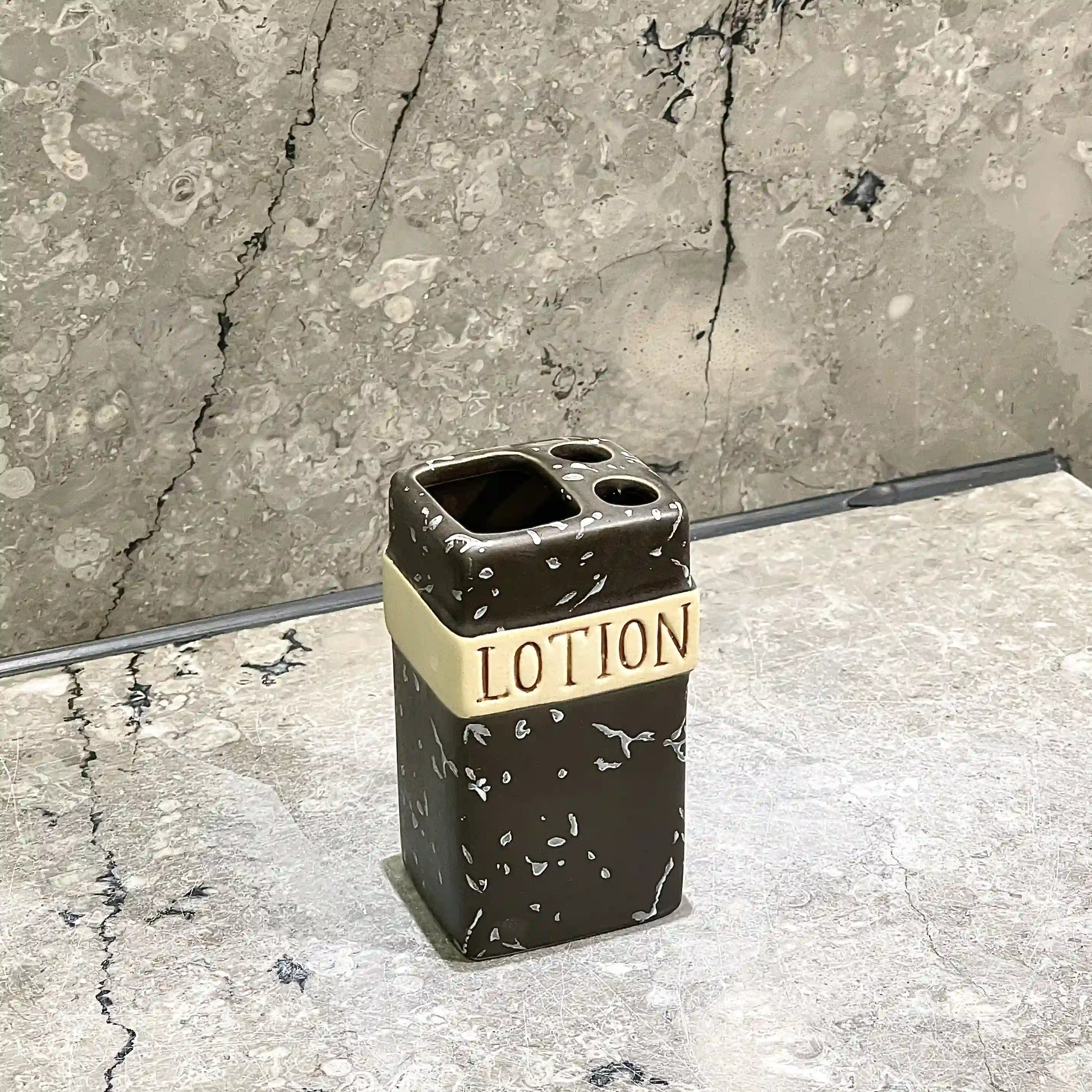 Custom Logo Bathroom Set Textured Black Glaze (2)