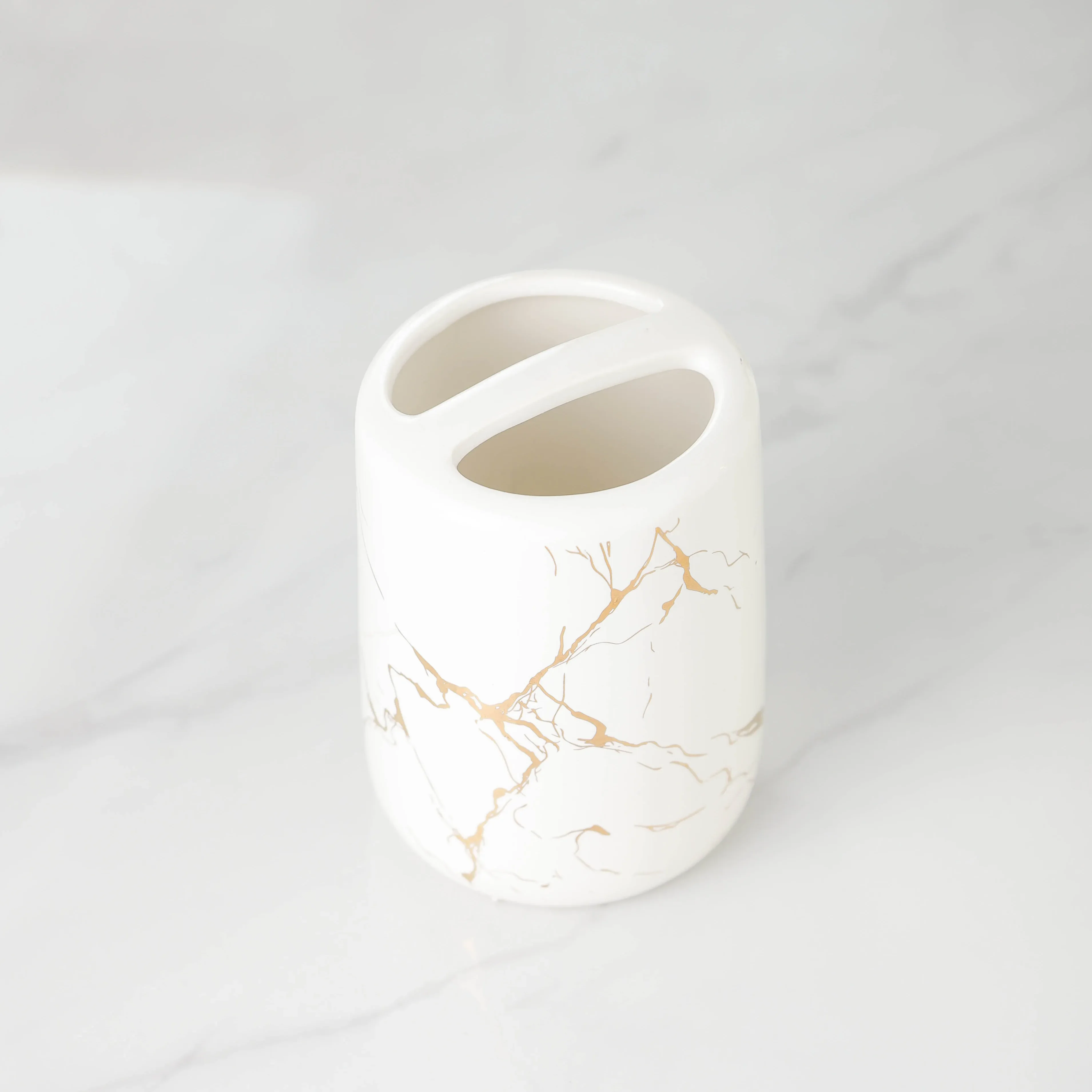 Custom White Bathroom Sets Bulk toothbrush cup Supplier (10)