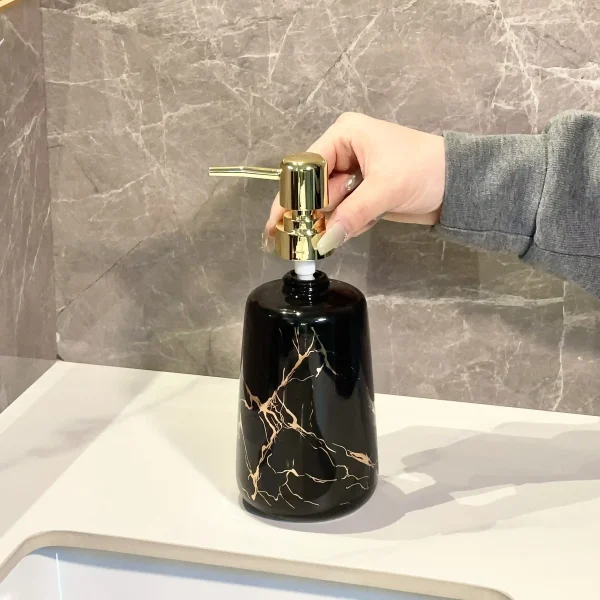 Customized Bathroom Sets 4-Piece Ceramic (10)