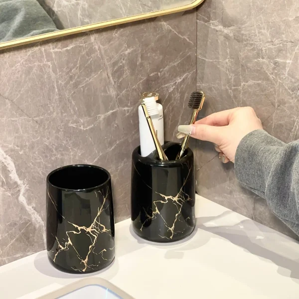 Customized Bathroom Sets 4-Piece Ceramic (6)