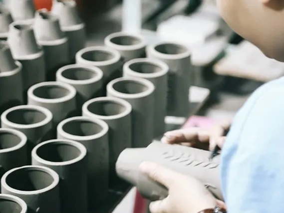 Handcrafted Design -Craftsmanship - ceramic bathroom accessories manufacturer