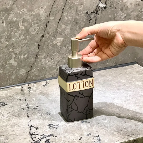 4 Piece Ceramic Bathroom Set Wholesale - Hand Printing