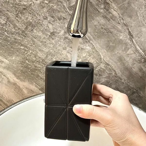 Wholesale Black Bathroom Set