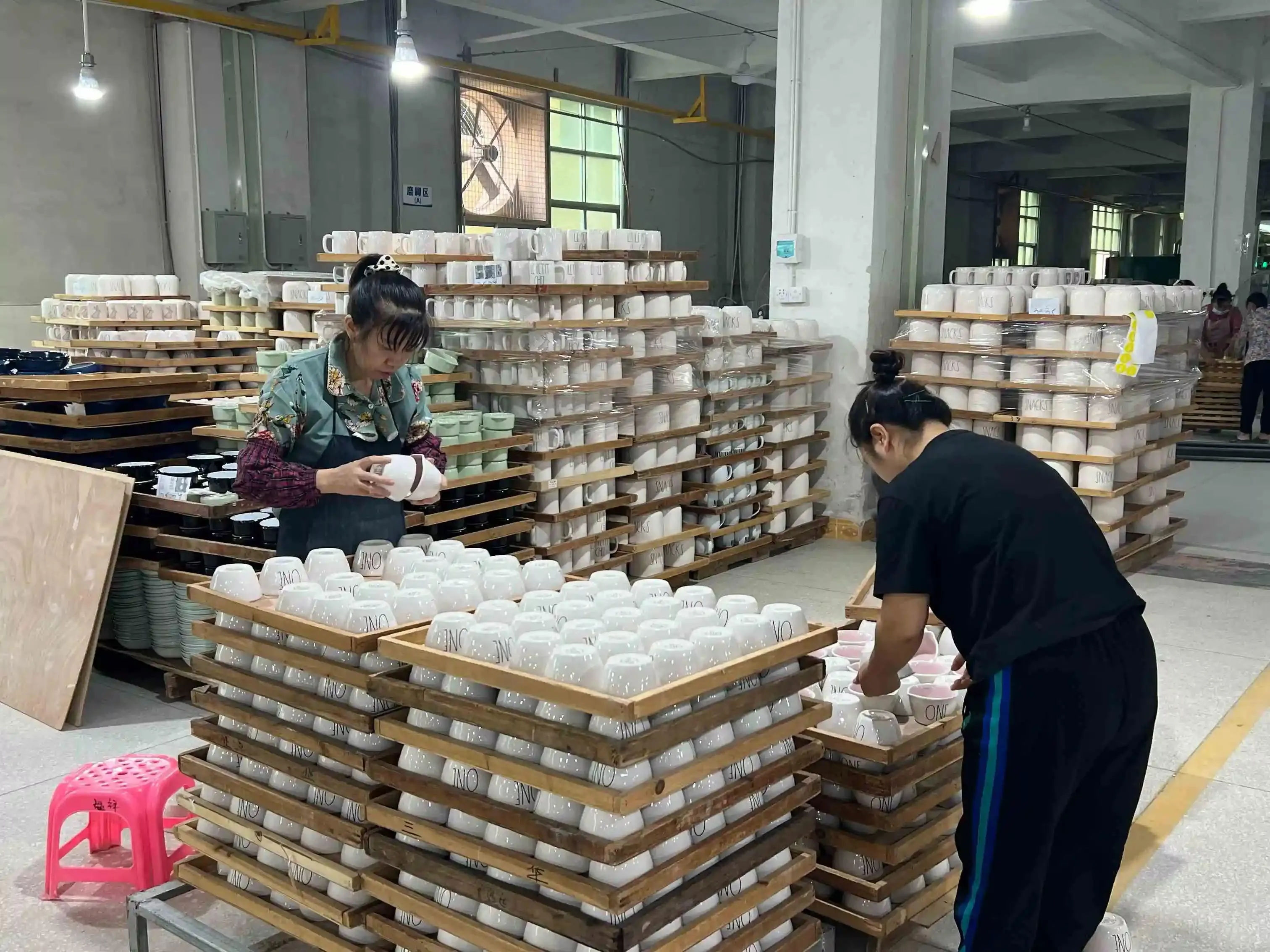 How Ceramic Bathroom Accessories Are Made Factory Process Buyers Should Know