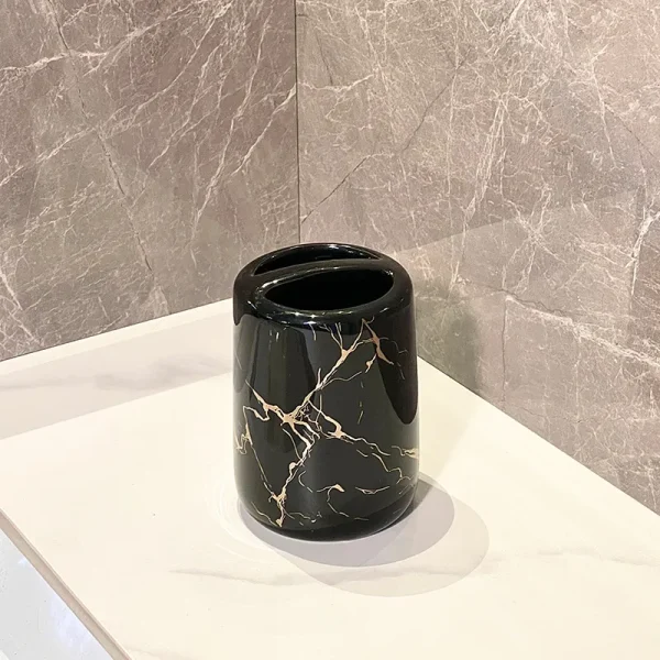 Custom Black Marble Pattern Tumbler Holder