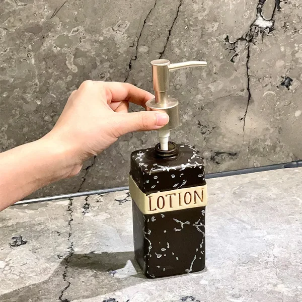 Grossiste Distributeur de savon noir Céramique