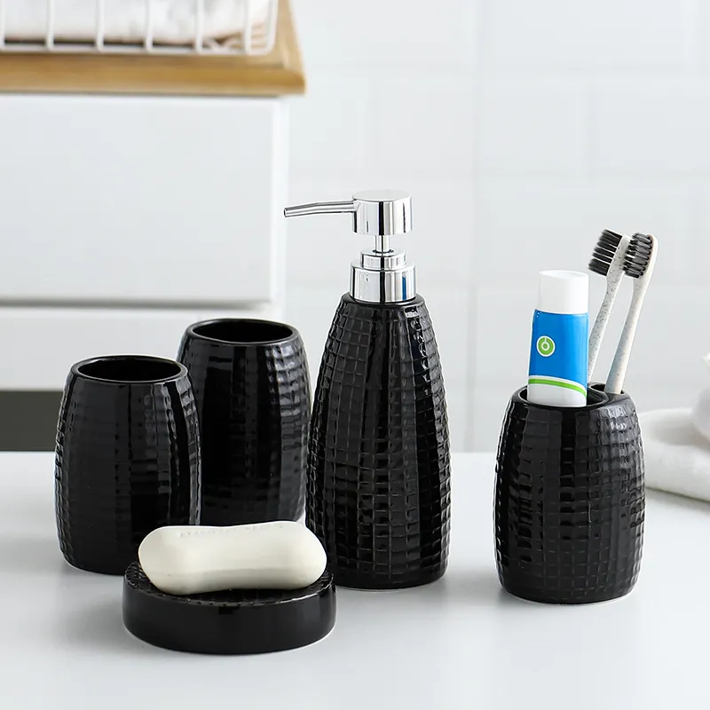 Black and White Bathroom Set Wholesale 5-piece Ceramic (1)