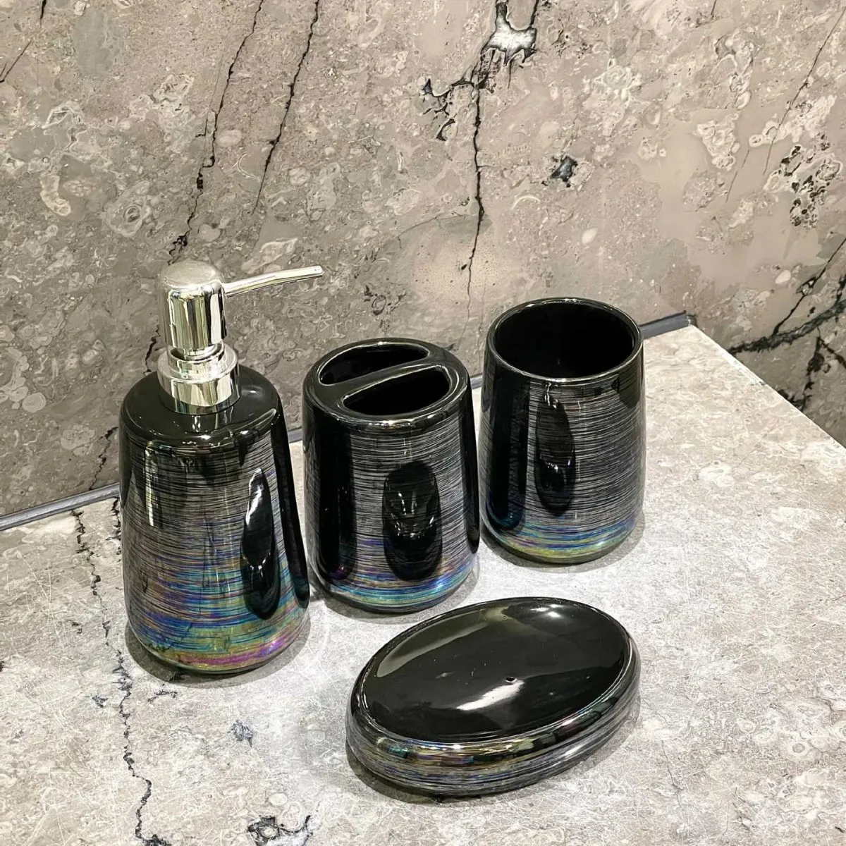 Custom 4 Piece Bath Accessory Set Wholesale Electroplated Ceramic Set (5)