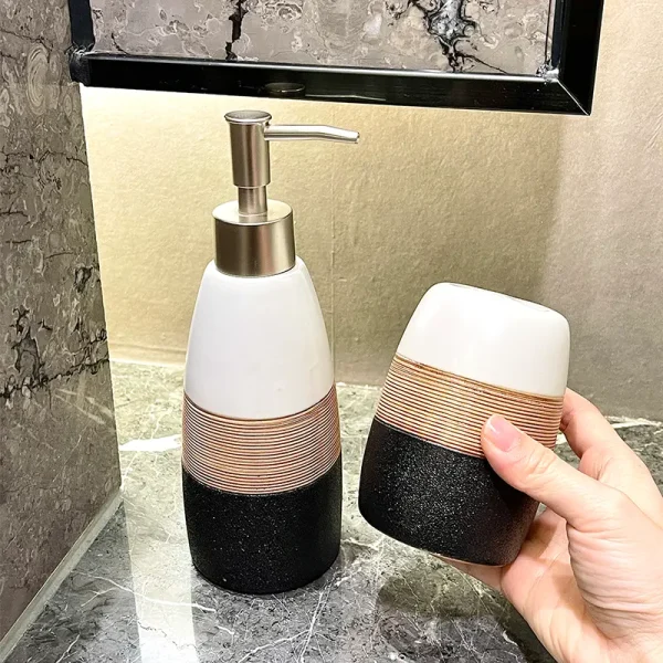 Custom Modern Toothbrush Holder with 4 Holes3