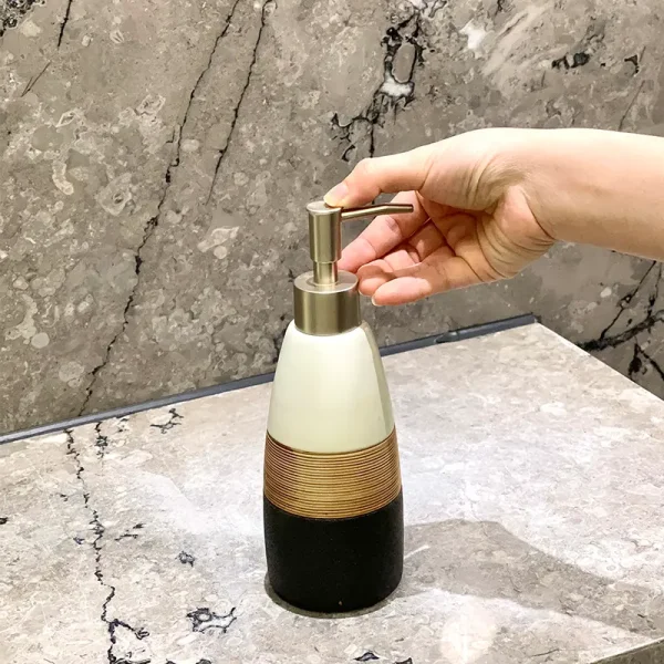 Wholesale Ceramic Soap Pump with Metallic Pump1